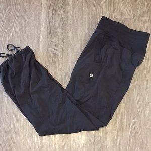 Lulu dance studio III unlined pant black size 4